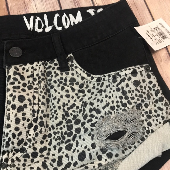 LAST ONE! Size 9 Volcom Jean high rise cheeta - Picture 3 of 7